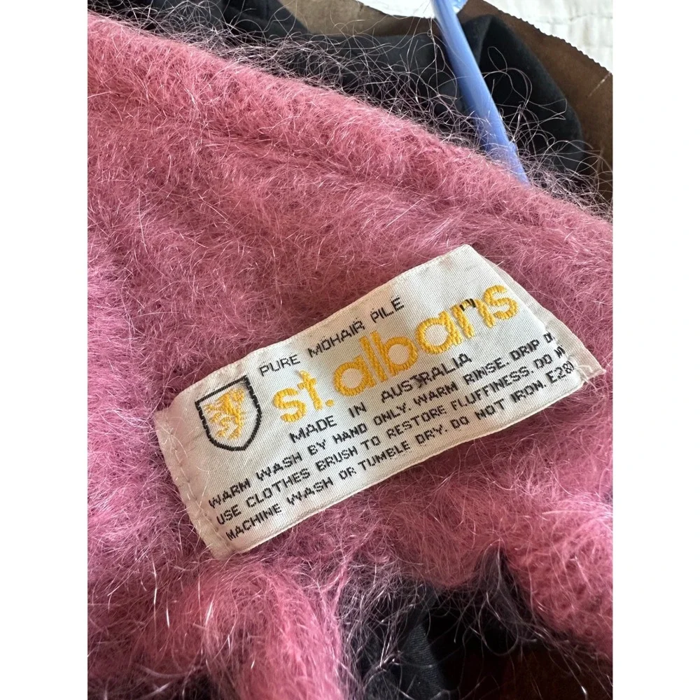 Vintage 80s St Albans Pure Mohair Pile Wrap Shawl Fringe Berry Pink Magenta